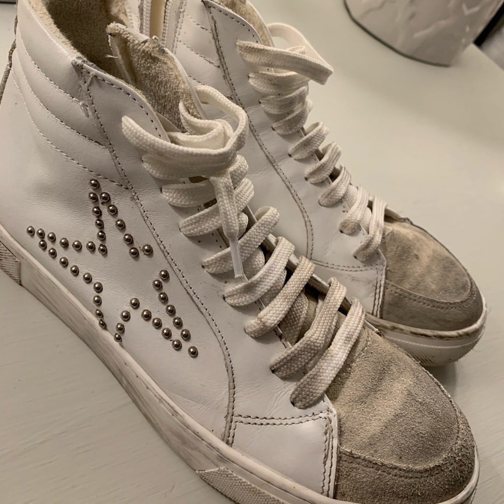 Steve Madden high top